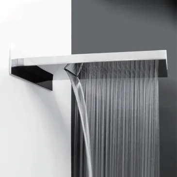 Soffione a muro con cascata...