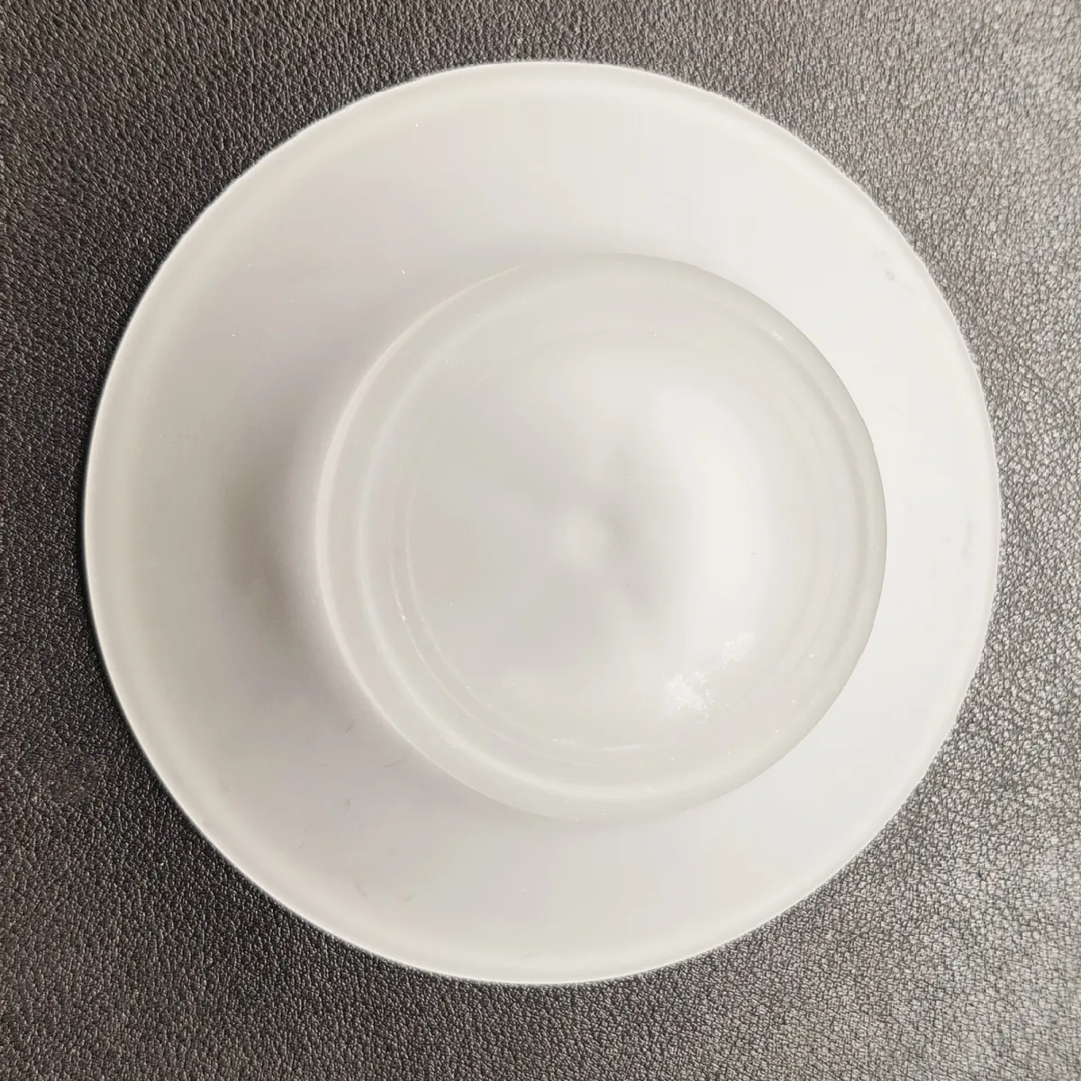 Seifenschale für die Arbeitsplatte mit Glasuntertasse