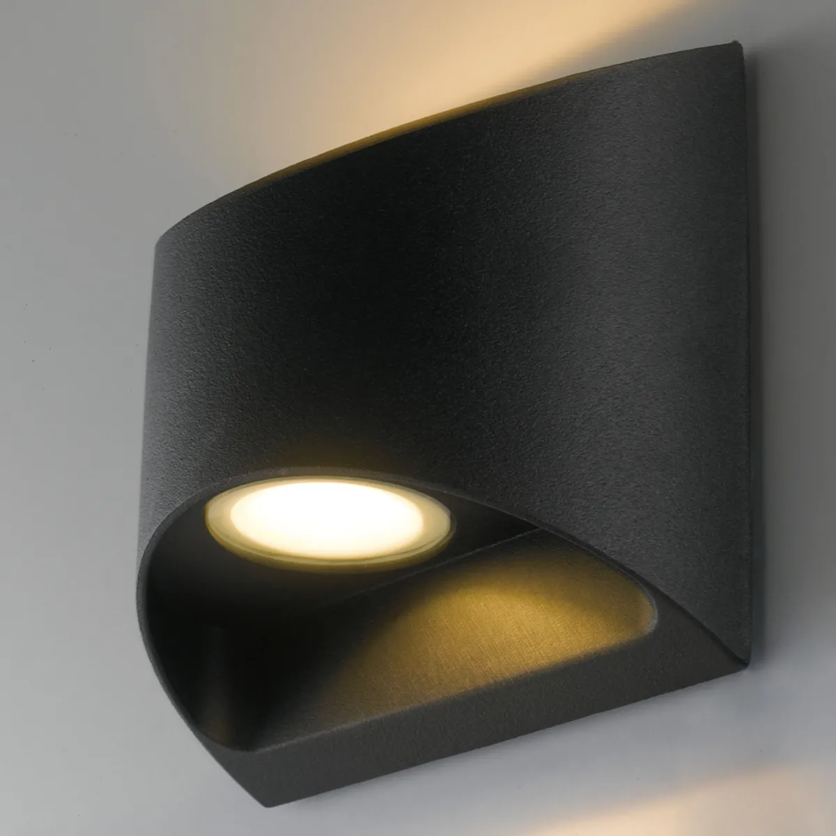 Applique da parete per esterno 7w a led a doppia emissione nera Style