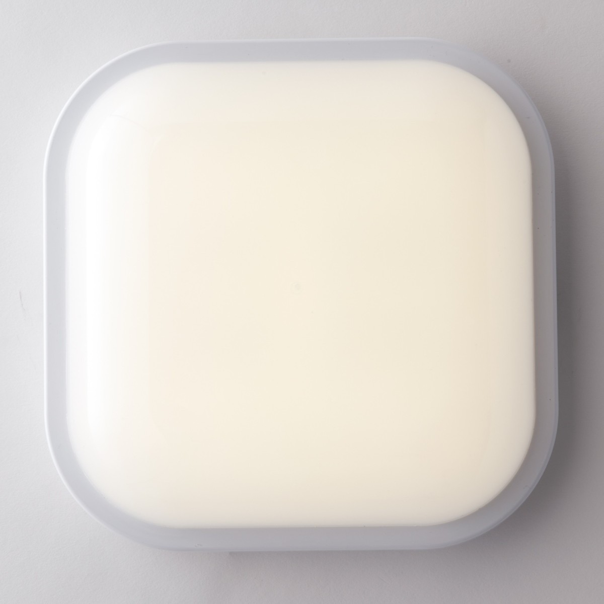 Weiße LED-Außendeckenleuchte | Mondialshop