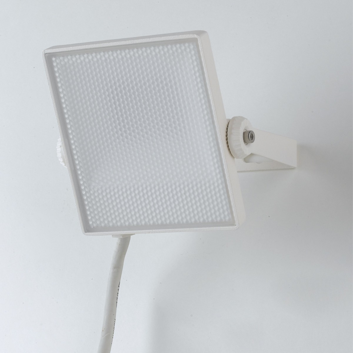 Projecteur de lumière LED blanche pour usage extérieur