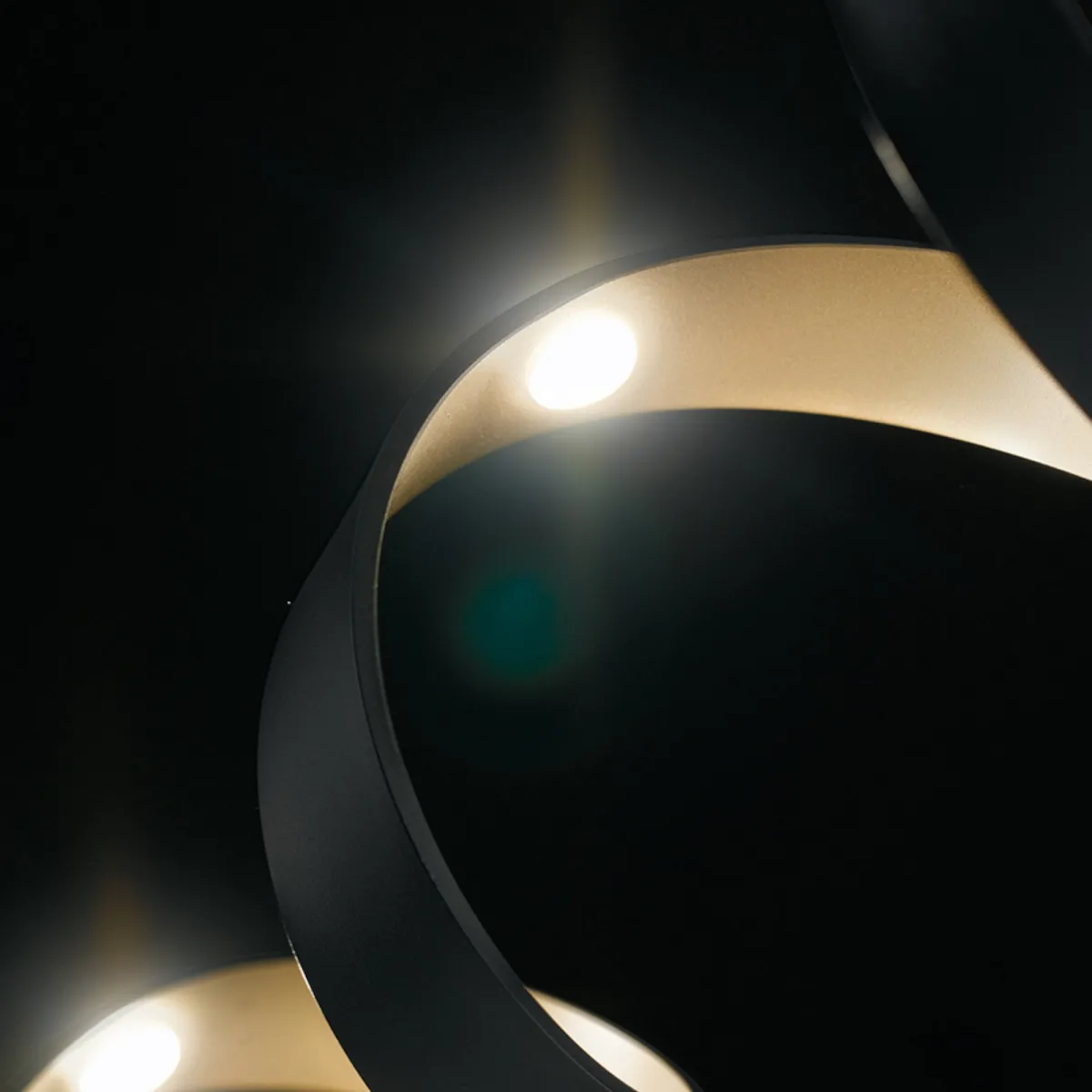 Applique da parete per interno 9W a led nero SPIRAL....