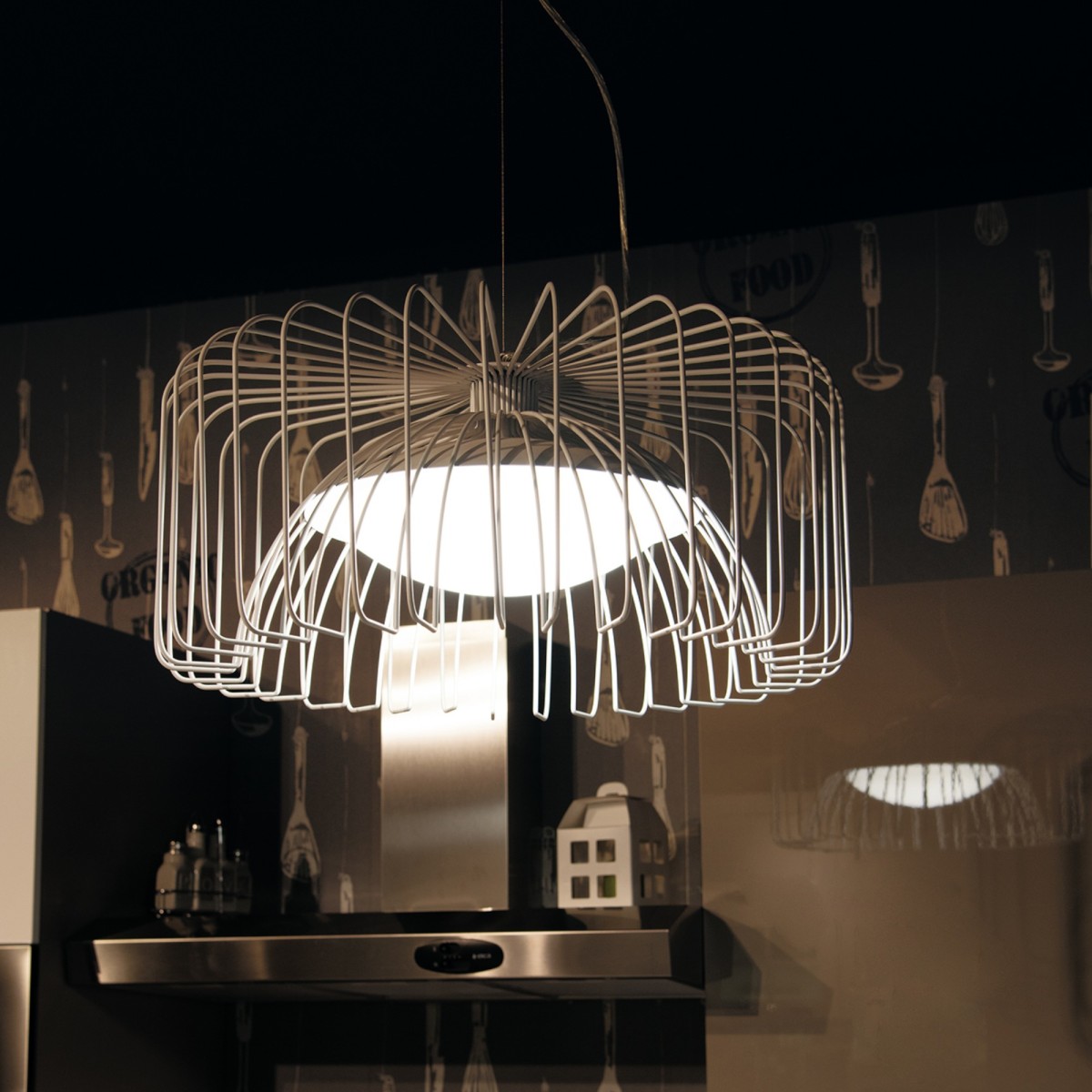 Lampada a sospensione 24W a led bianca PANTHER. Design...