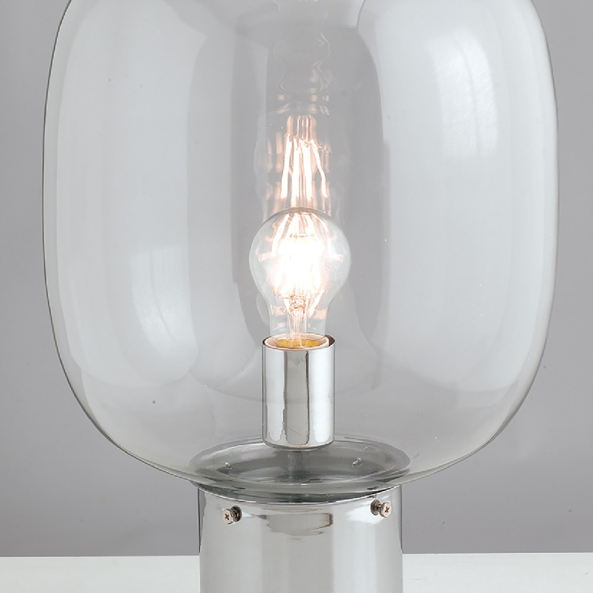 Lampada da tavolo 25W E27 diametro 18cm cromo GILDA....
