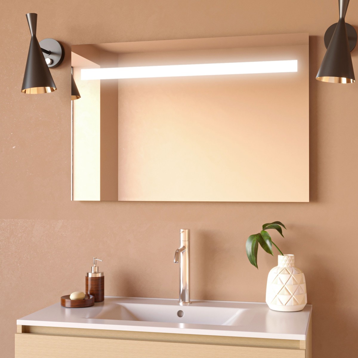 Dora - Specchio da bagno retroilluminato strip Led IP44