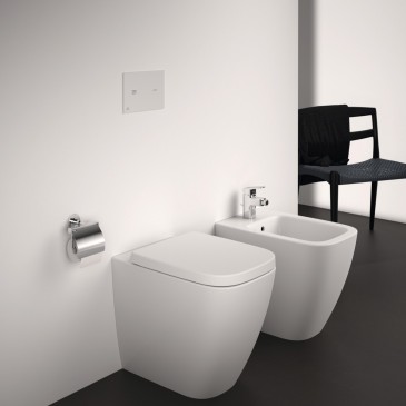 Wc filo muro LIFE B Ideal standard T458101