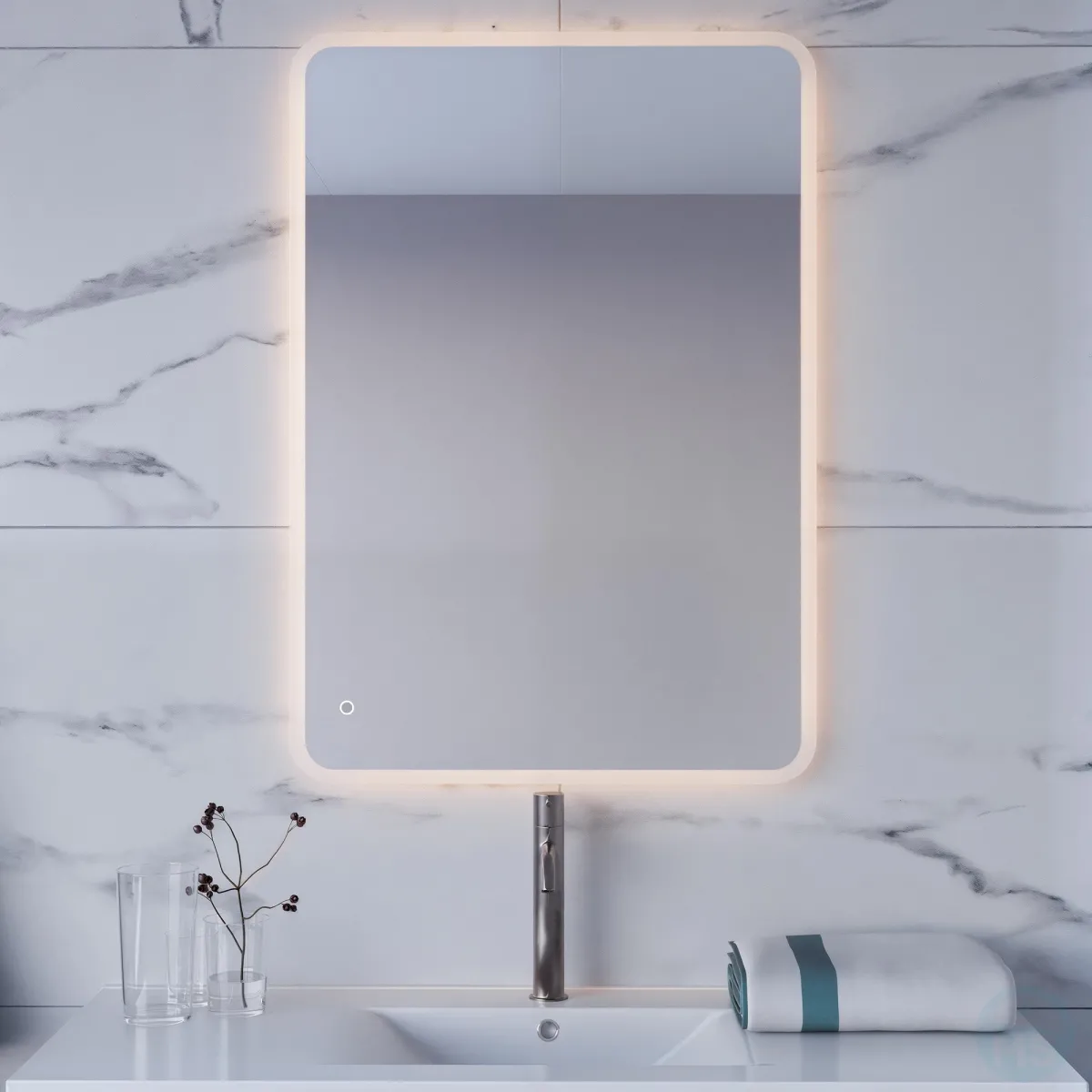 Specchio bagno rettangolare a led con accensione touch Boheme