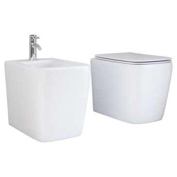 Sanitaires carrés en...
