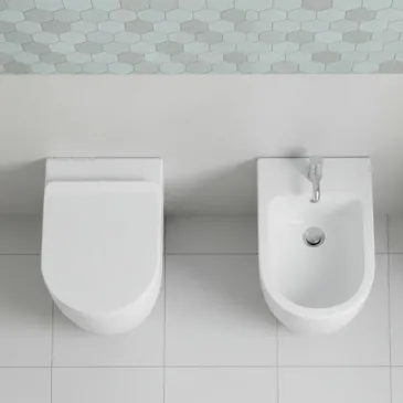 Toilettes et bidet...