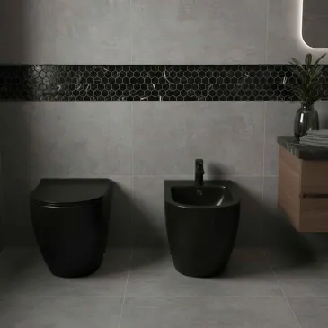 Toilettes blanches à montage affleurant, bidet et siège à fermeture amortie inclus.