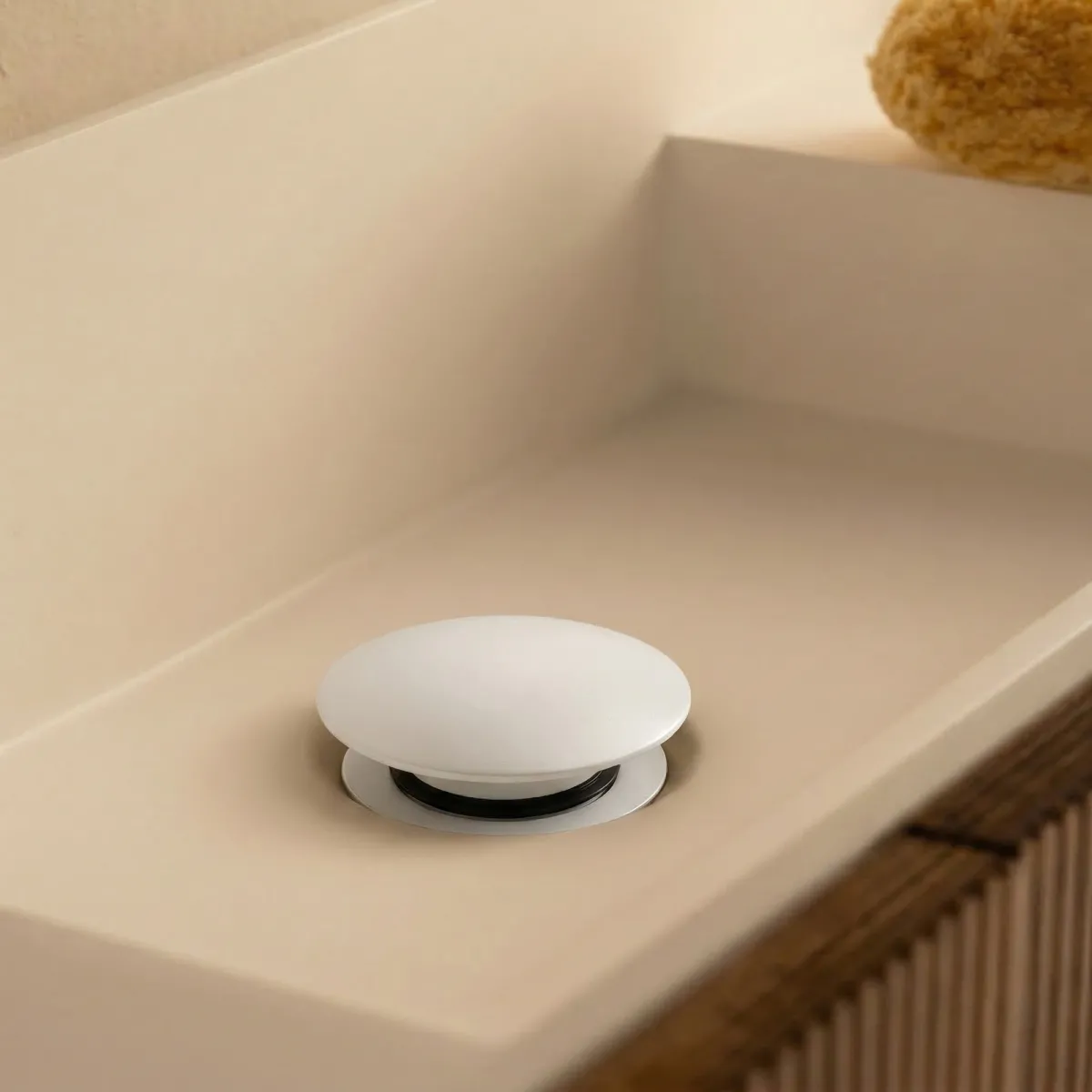 Universelle weiße Click-Clack-Ablassschraube