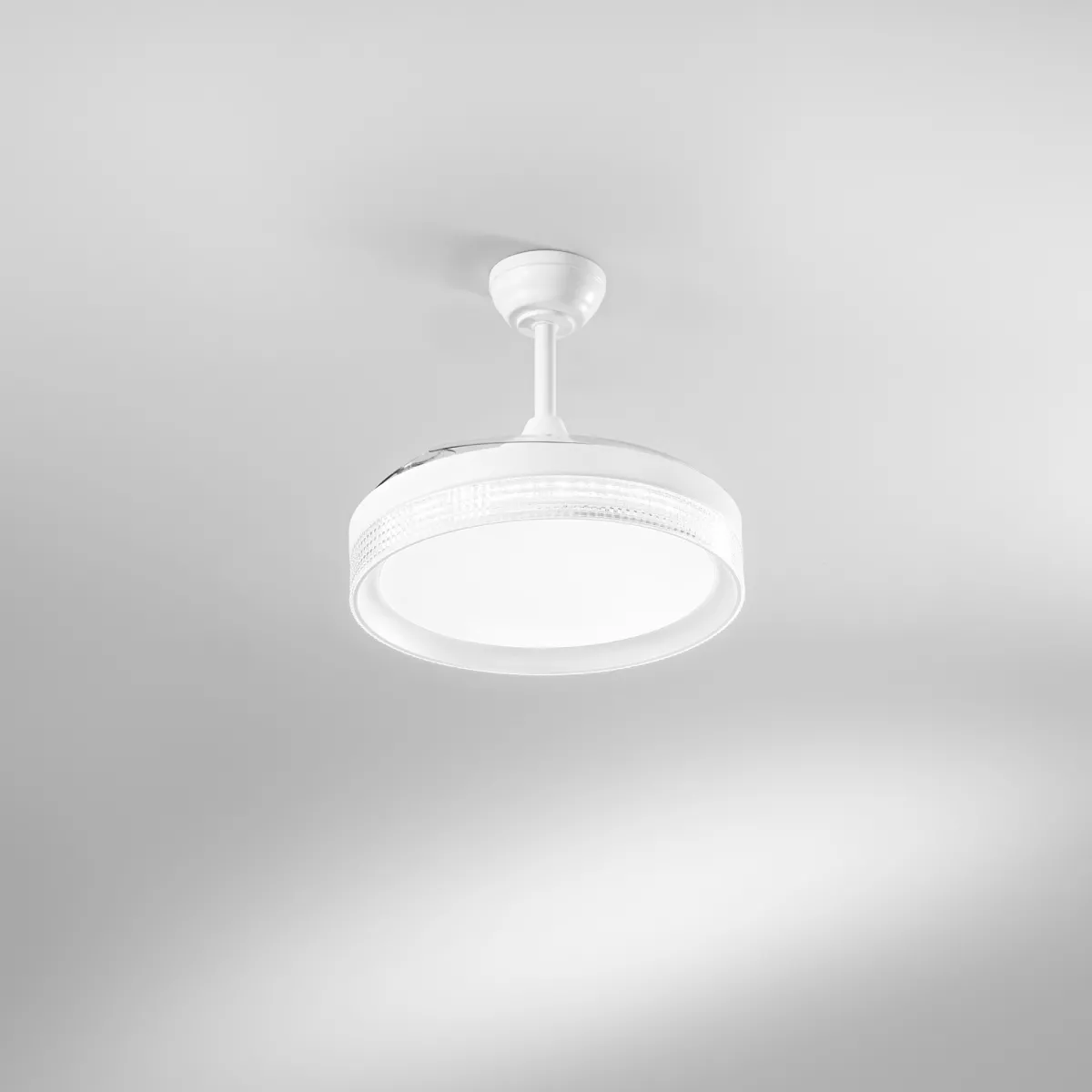 PLAFONIERA LED VENTILATORE ALBATROS PALE RETRATTILI BIANCO 36W 4668LM CCT 106,6X50CM