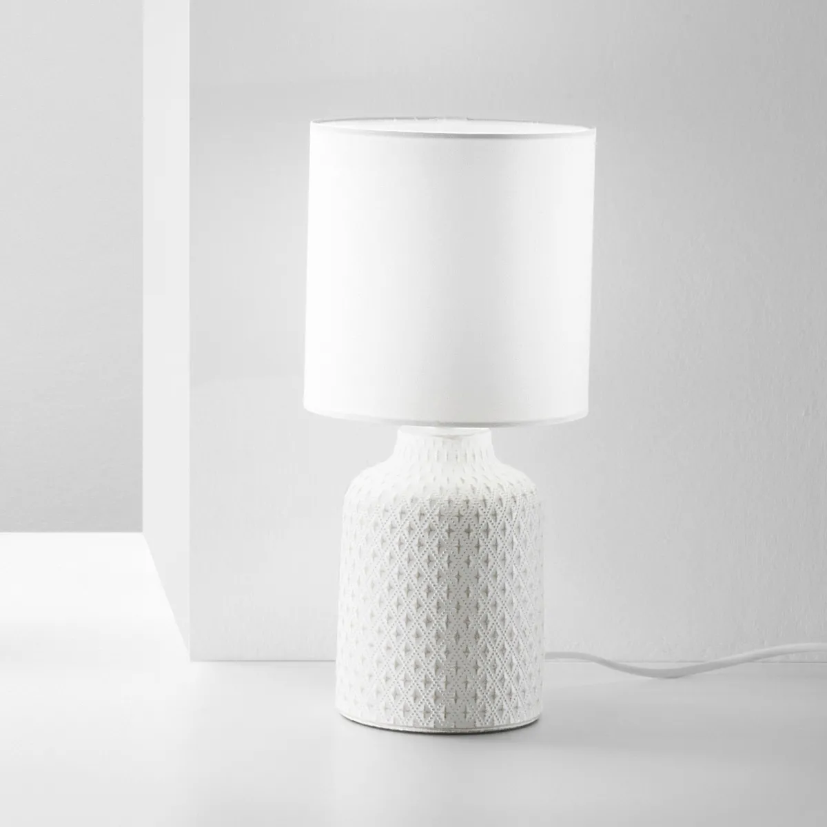 LUMETTO RAVELLO BIANCO 1XE14 15X32CM