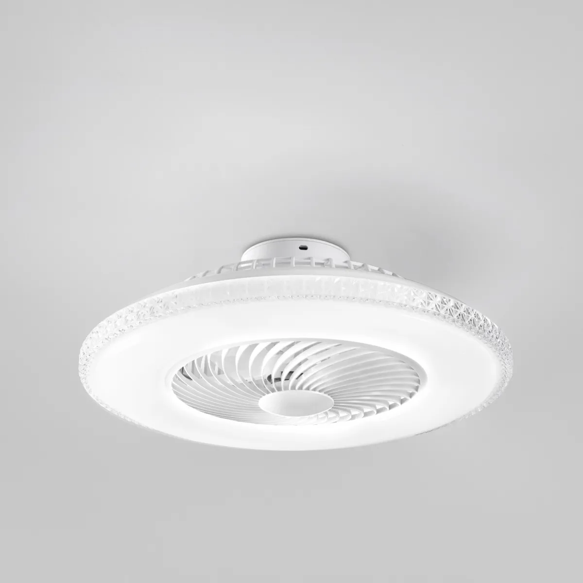 PLAFONIERA LED VENTILATORE BOREA BIANCO 40W 4450LM CCT DIMM. Wi-Fi CON TELECOMANDO INCLUSO 60X22CM