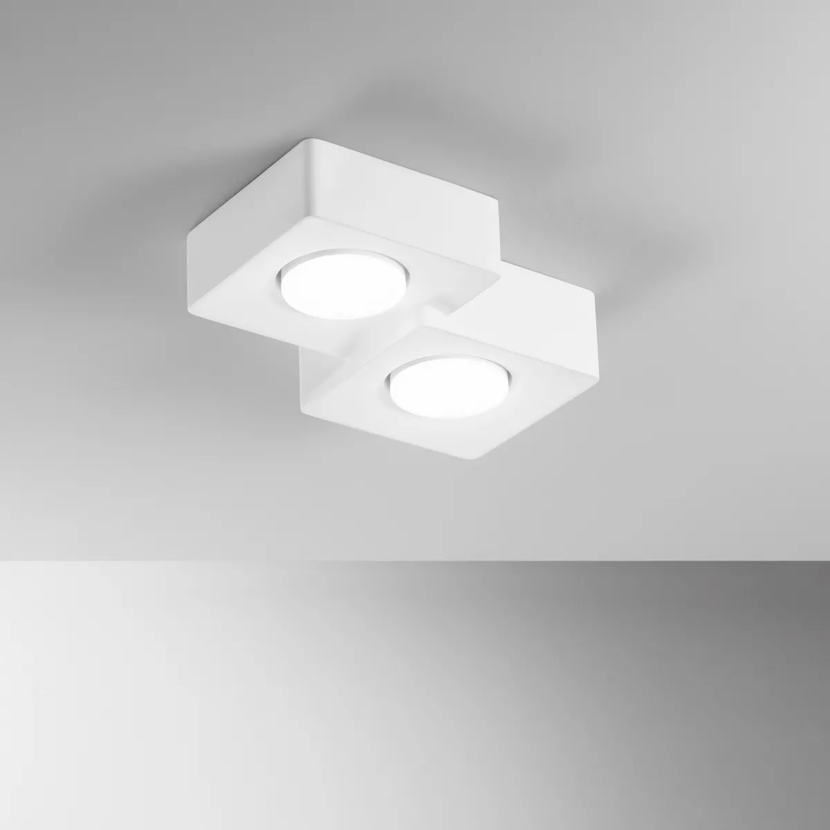 PLAFONIERA ATHEN QUADRATA BIANCA 2XGX53 26X20X6,3CM