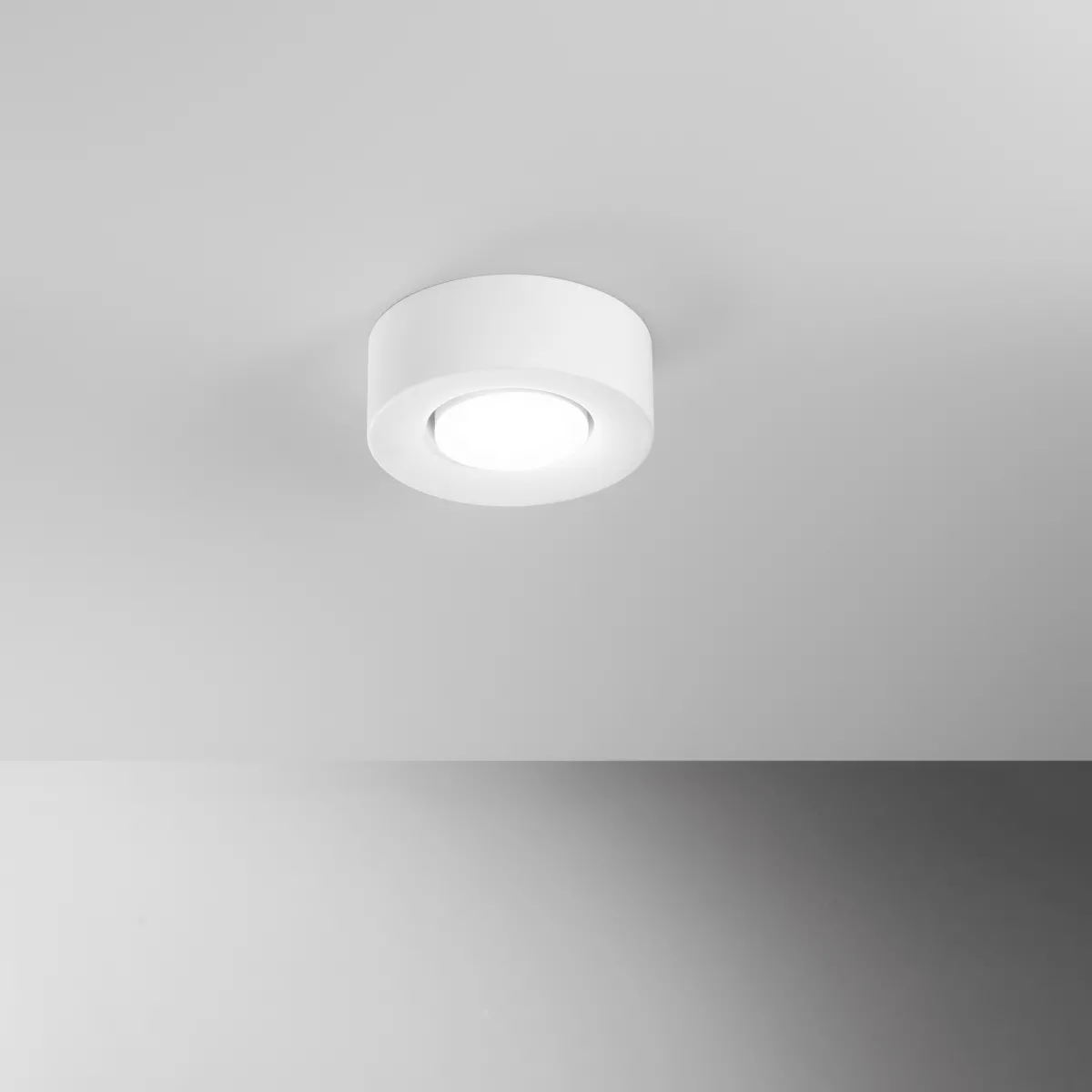 PLAFONIERA ATHEN TONDA BIANCA 1XGX53 14X14X5,3CM