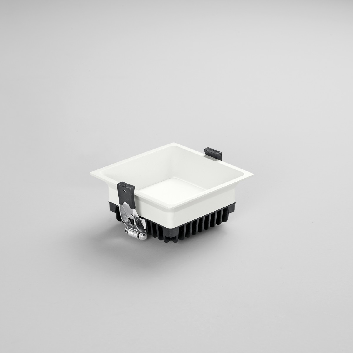 INCASSO LED XANTO BIANCO QUADRATO 12W CCT 11X11X4,7CM