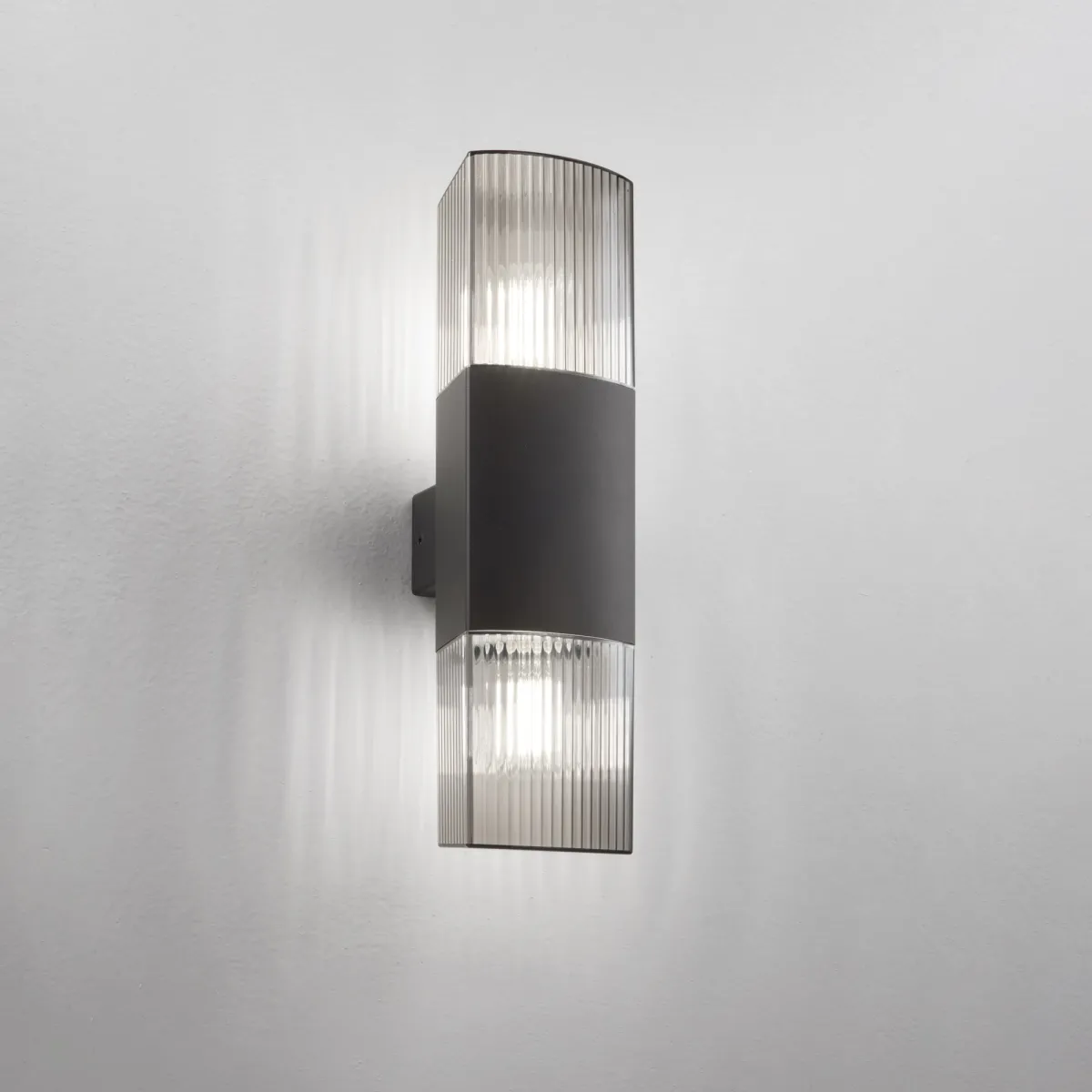 APPLIQUE BIEMISSIONE DARK ANTRACITE/FUME' 2XE27 IP54...