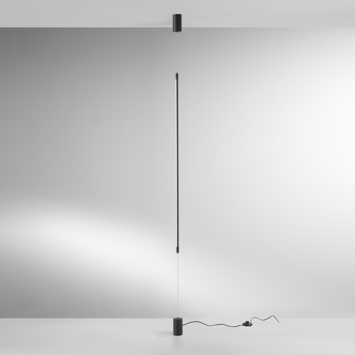 PIANTANA LED GRAVITY NERA 15W 1728LM CCT 6X6X400CM
