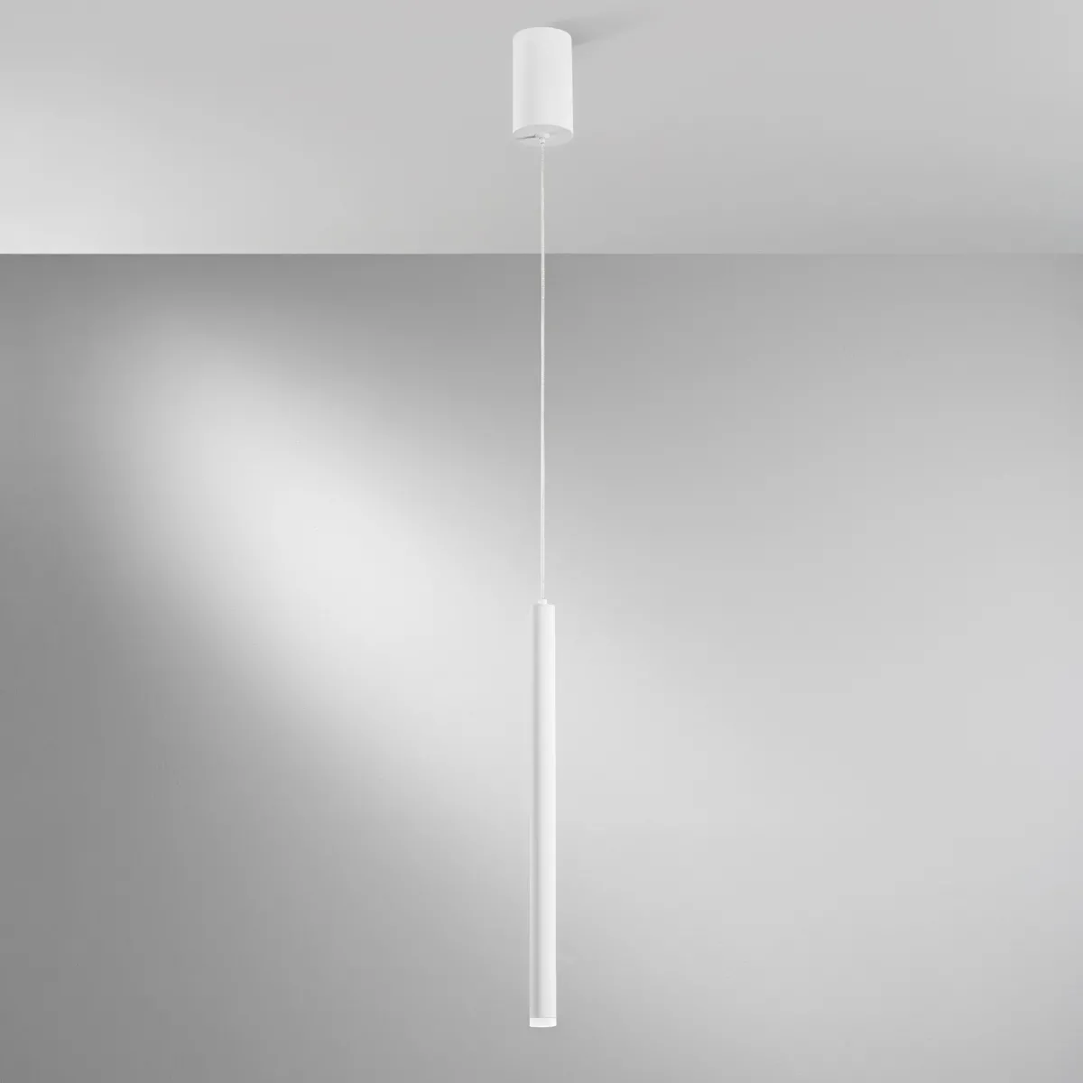 SOSPENSIONE LED PYPE BIANCA 5W 470LM CCT 2,5X41X200CM