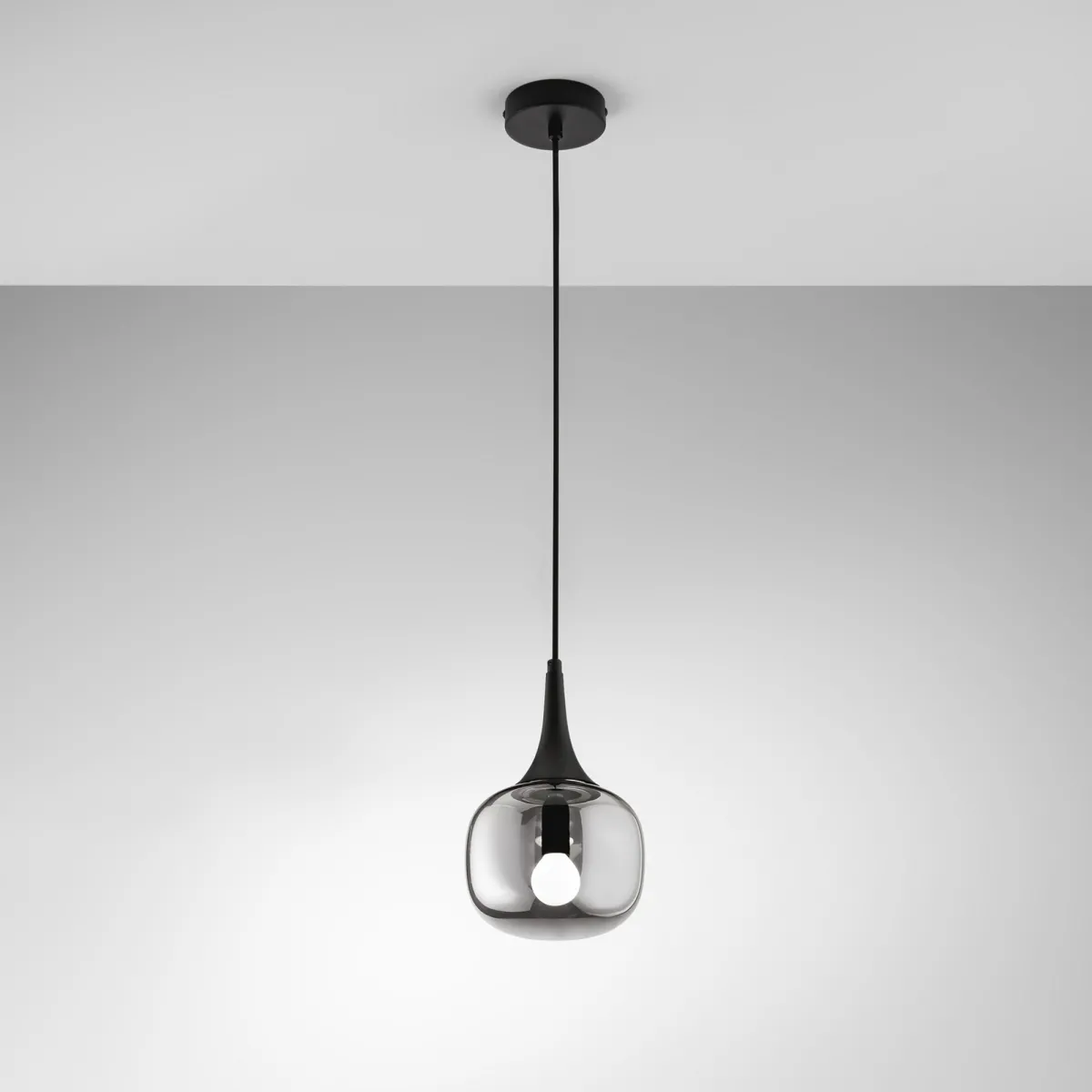 SOSPENSIONE JAIPUR FUME'/NERA 1XE14 17X17X150CM