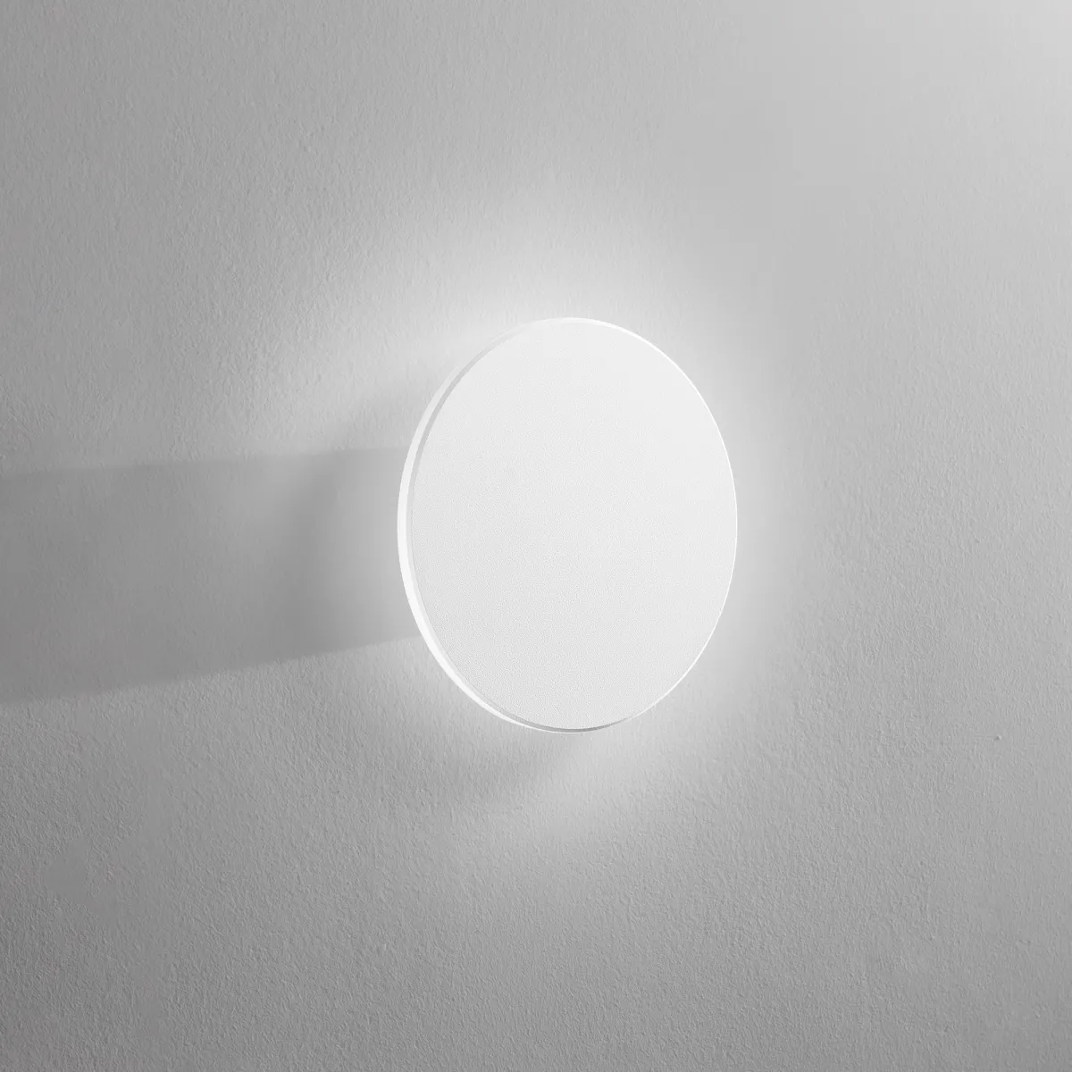 PLAFONIERA LED ZODIAC BIANCA 12W 1550LM CCT IP65 18X4,7CM