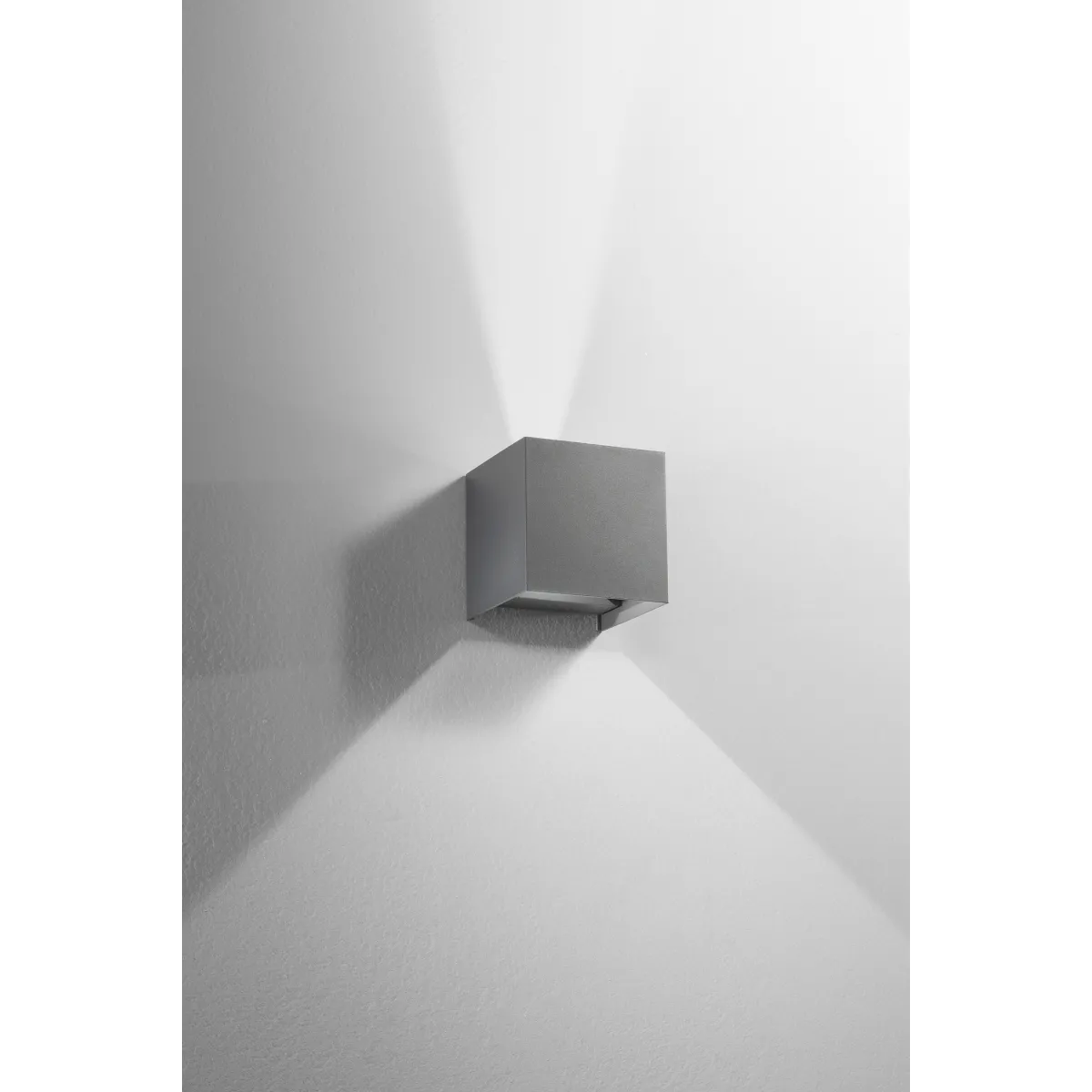 APPLIQUE BIEMISSIONE LED ALFA ANTRACITE 2X10W 1800LM CCT IP54 12X12X12CM