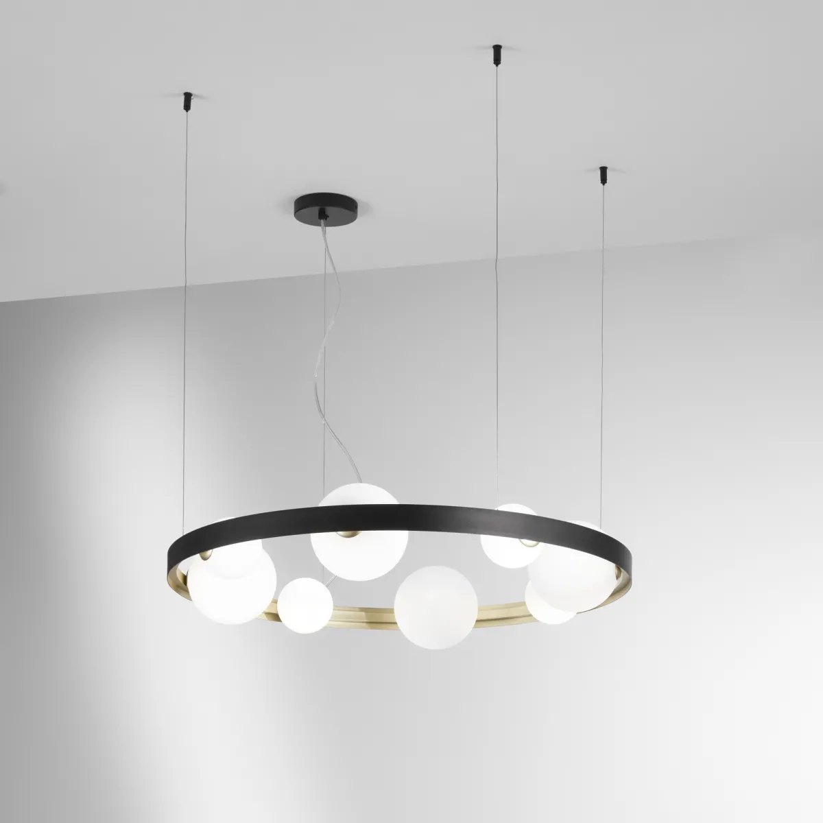 SOSPENSIONE SONETTO NERA/ORO 8XG9 76X12X150CM