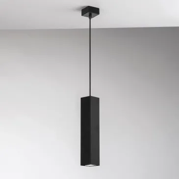 Suspension carrée noire...