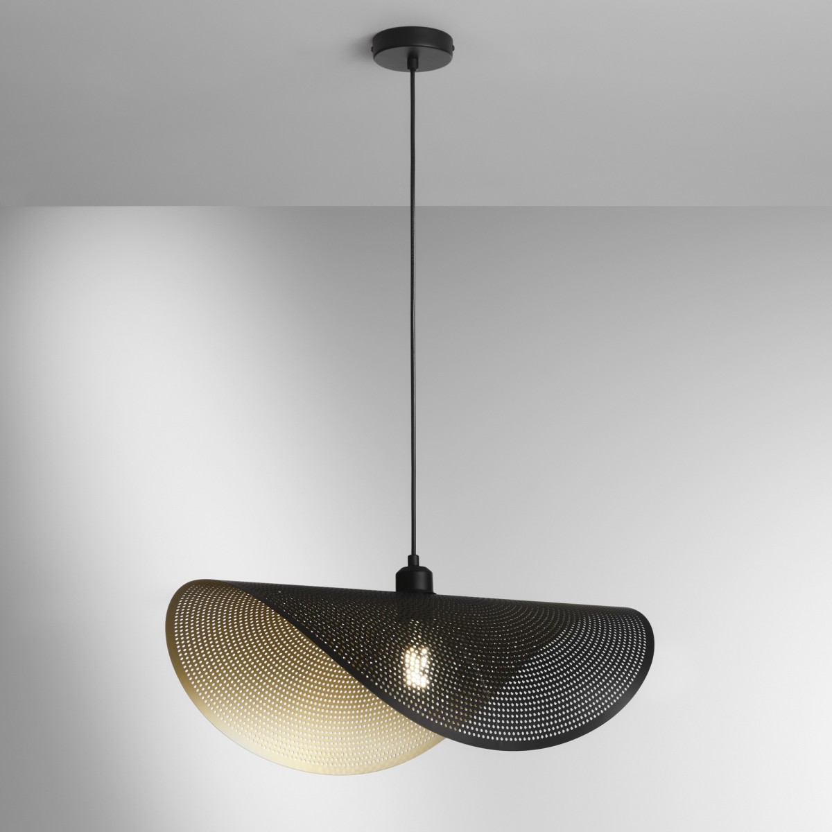 SOSPENSIONE RHEI-DOT NERA/ORO 1XE27 60X33X150CM