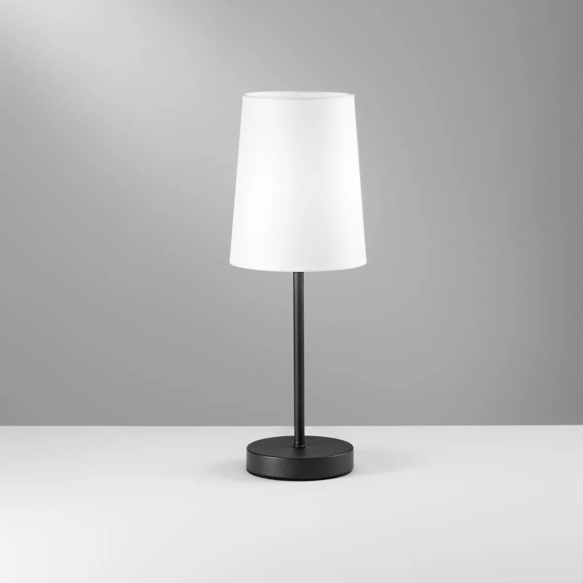 LAMPADA DA TAVOLO SALLY NERA 1XE14 15X15X41,8CM