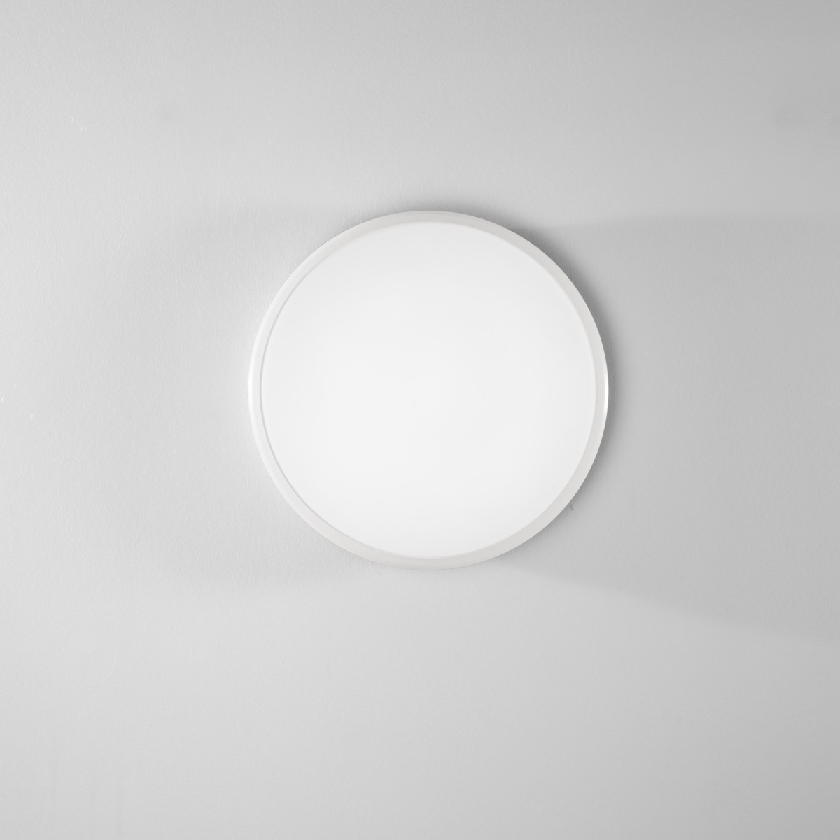 PLAFONIERA LED MAYFAIR BIANCA 24W 2460LM CCT 40X40X7CM