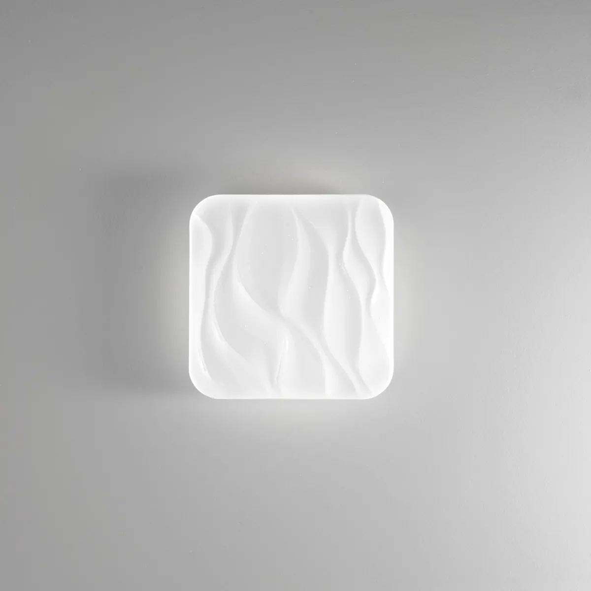 PLAFONIERA LED WAVE BIANCA 18W 2430LM CCT 3000/4000/6500K 33X8,5X33CM