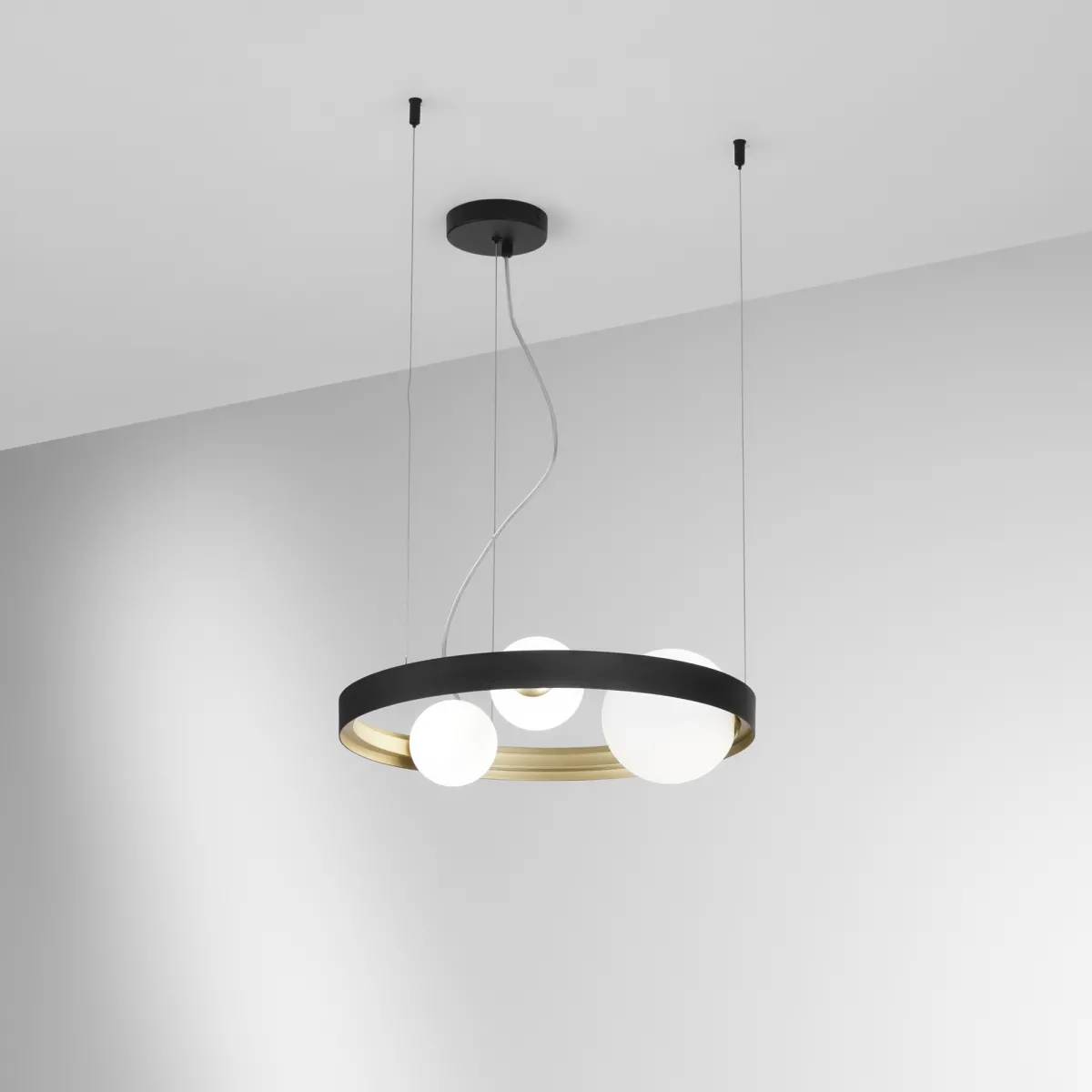 SOSPENSIONE SONETTO NERA/ORO 3XG9 45X4X150CM