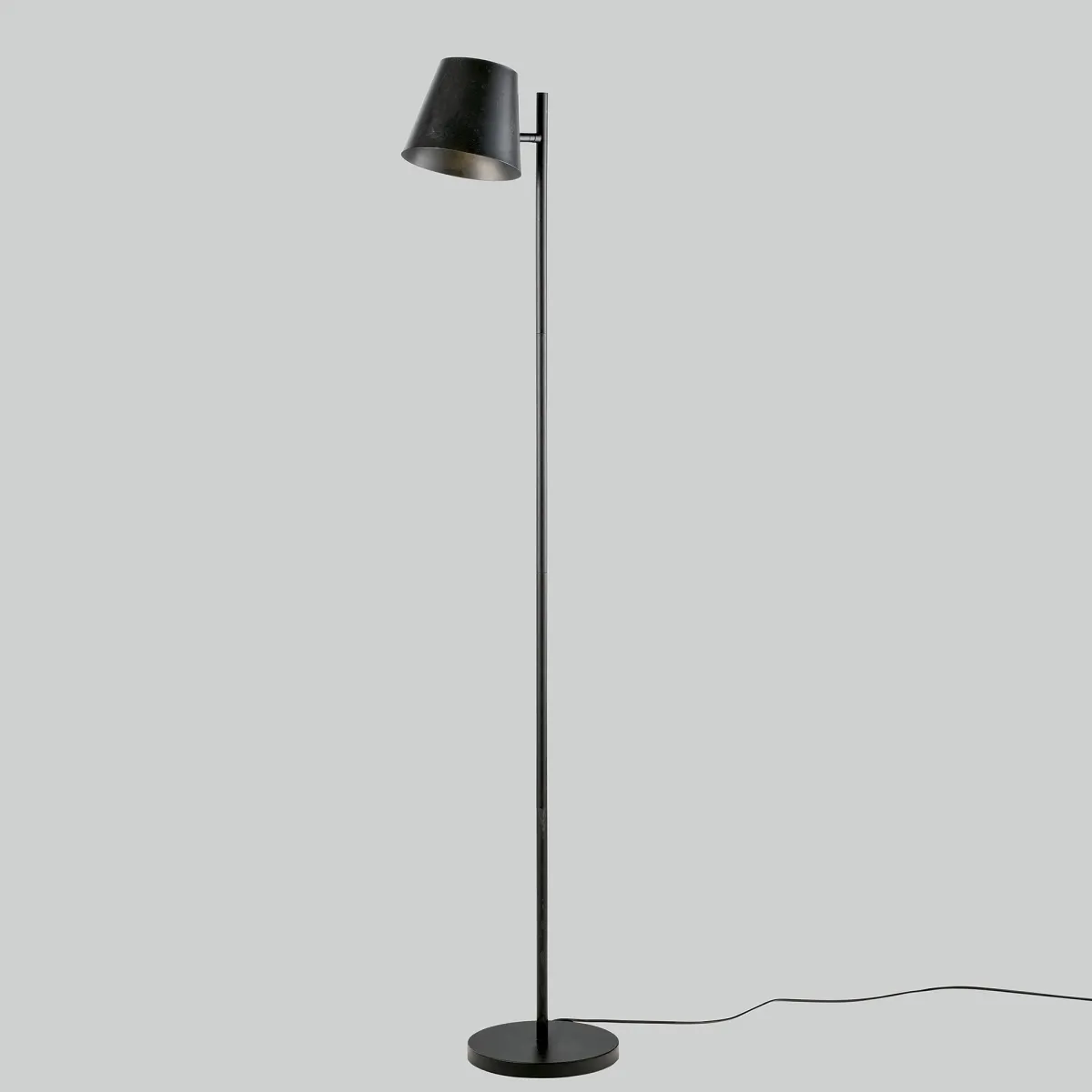 PIANTANA COLT GRIGIA 1XE27 37X160CM