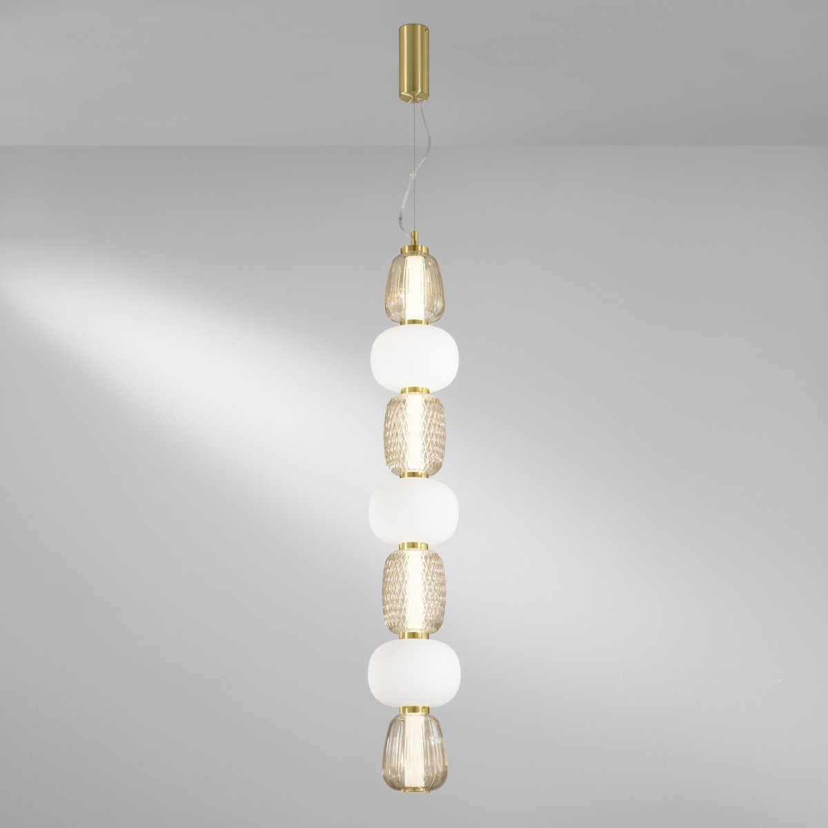 Hängende LED-Totemleuchte Gold 42W 4500LM 3000K 17X163CM