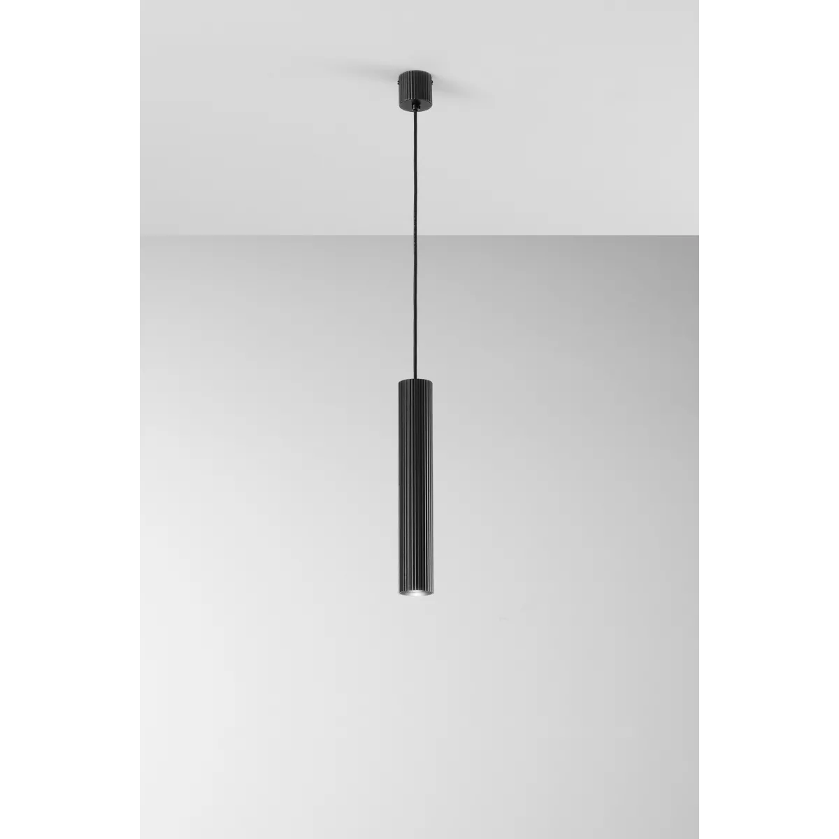 LORD BLACK Aufhängung aus Stahl und Aluminium, 1 x GU10,...