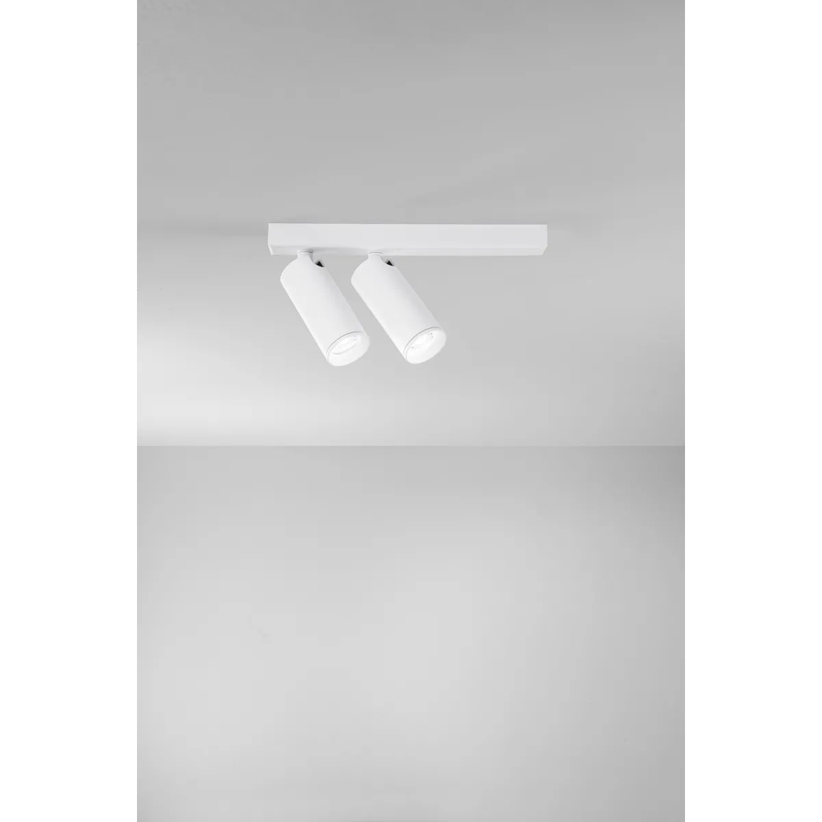 Applique Spot Orientabile Bianco o Nero | Mondialshop