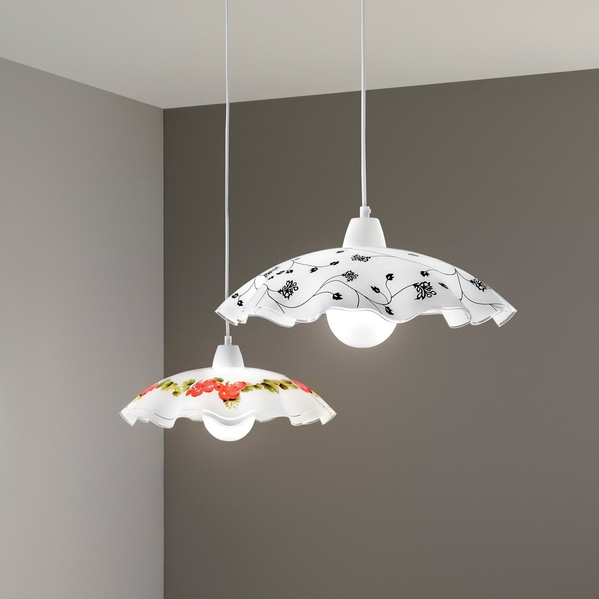 VICTORIA WHITE SUSPENSION 1XE27 42X42X120CM