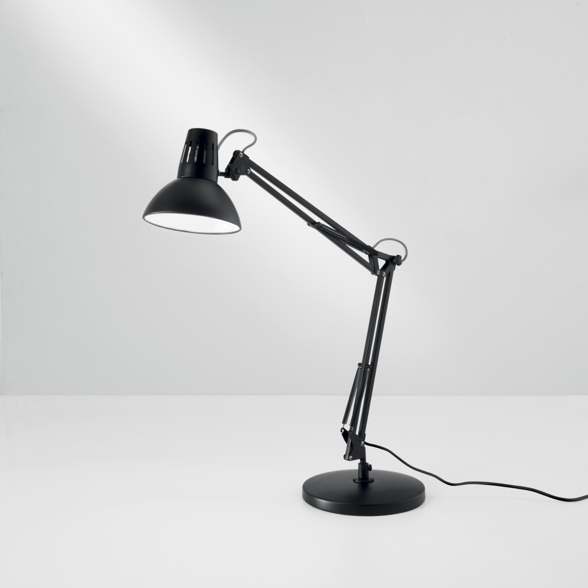 ARTIFEX Schwarze Tischleuchte 1xE27 23x23x73,8 cm
