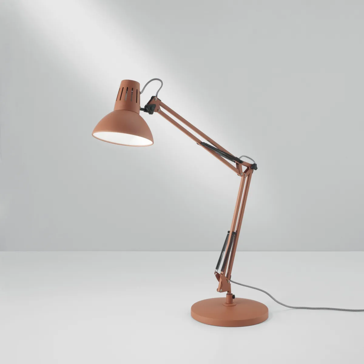 LAMPADA DA TAVOLO ARTIFEX ARANCIONE 1XE27 23X23X73,8CM