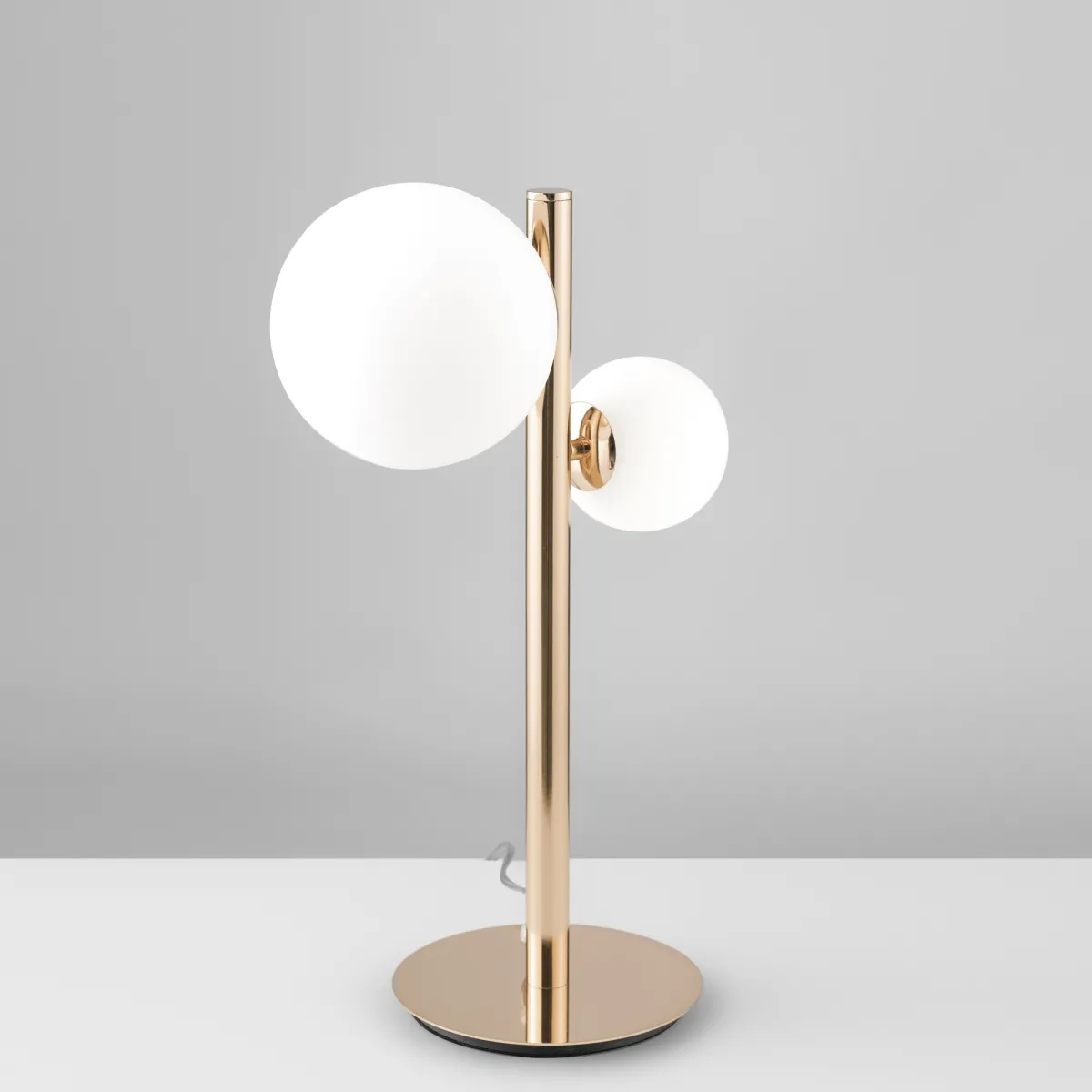 Lampe classique en métal doré 2xG9 | Mondialshop