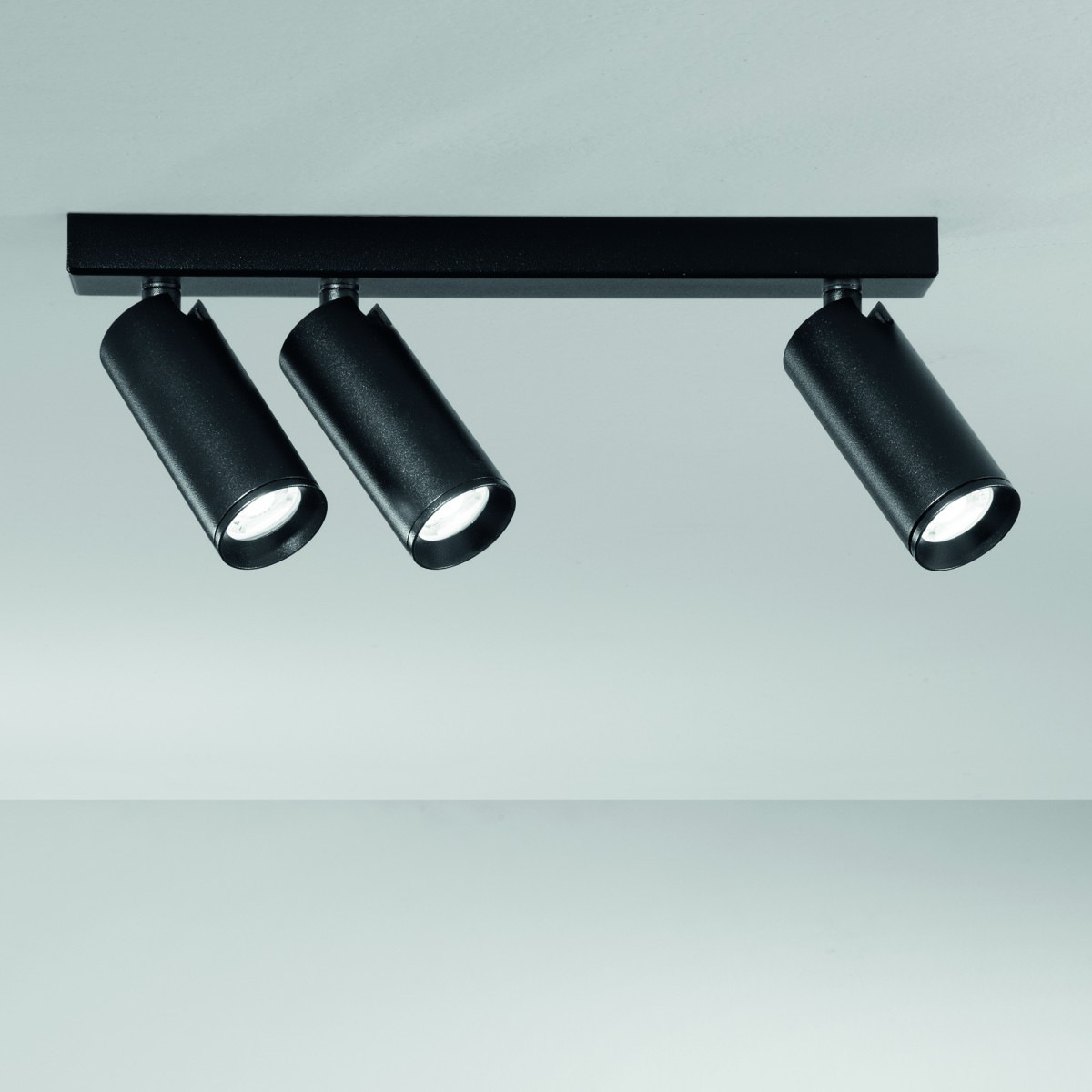 Applique Spot 3xGU10 Mini Nera o Bianca | Mondialshop