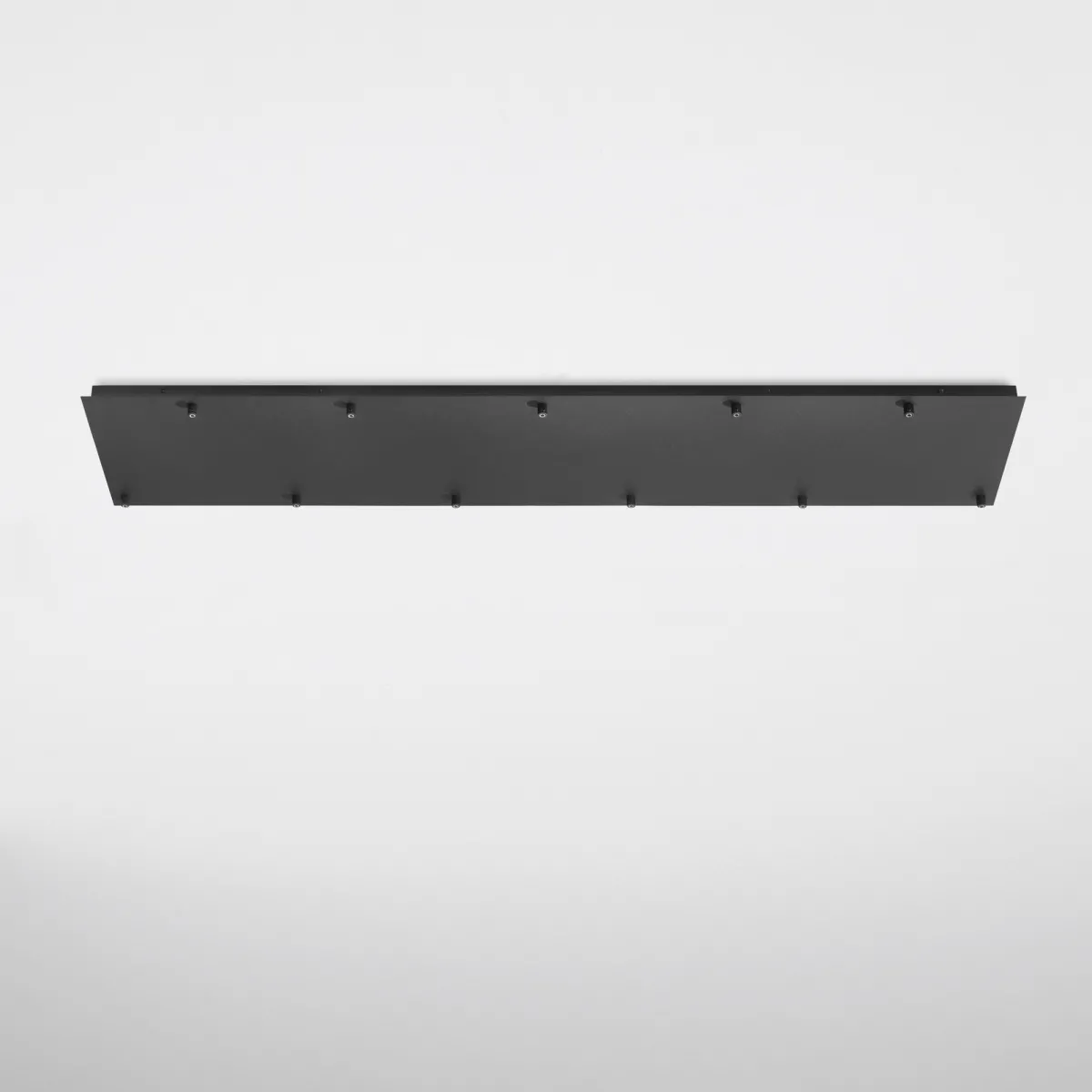Schwarzer rechteckiger Rahmen mit 11 Löchern, 142 x 30 x...