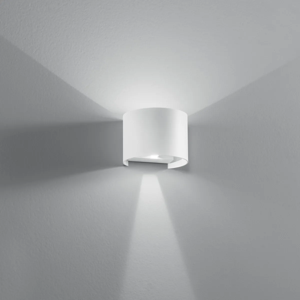 APPLIQUE BIEMISSIONE LED DELTA BIANCA 2X5W 700LM CCT IP54 14X12X10CM