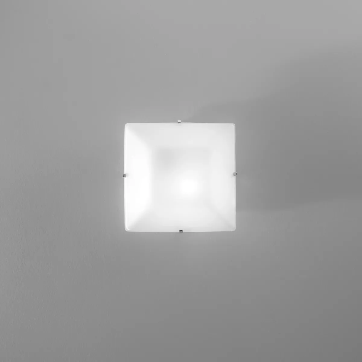 PLAFOND OSIRIDE BLANC 1XE27 30X8X30CM