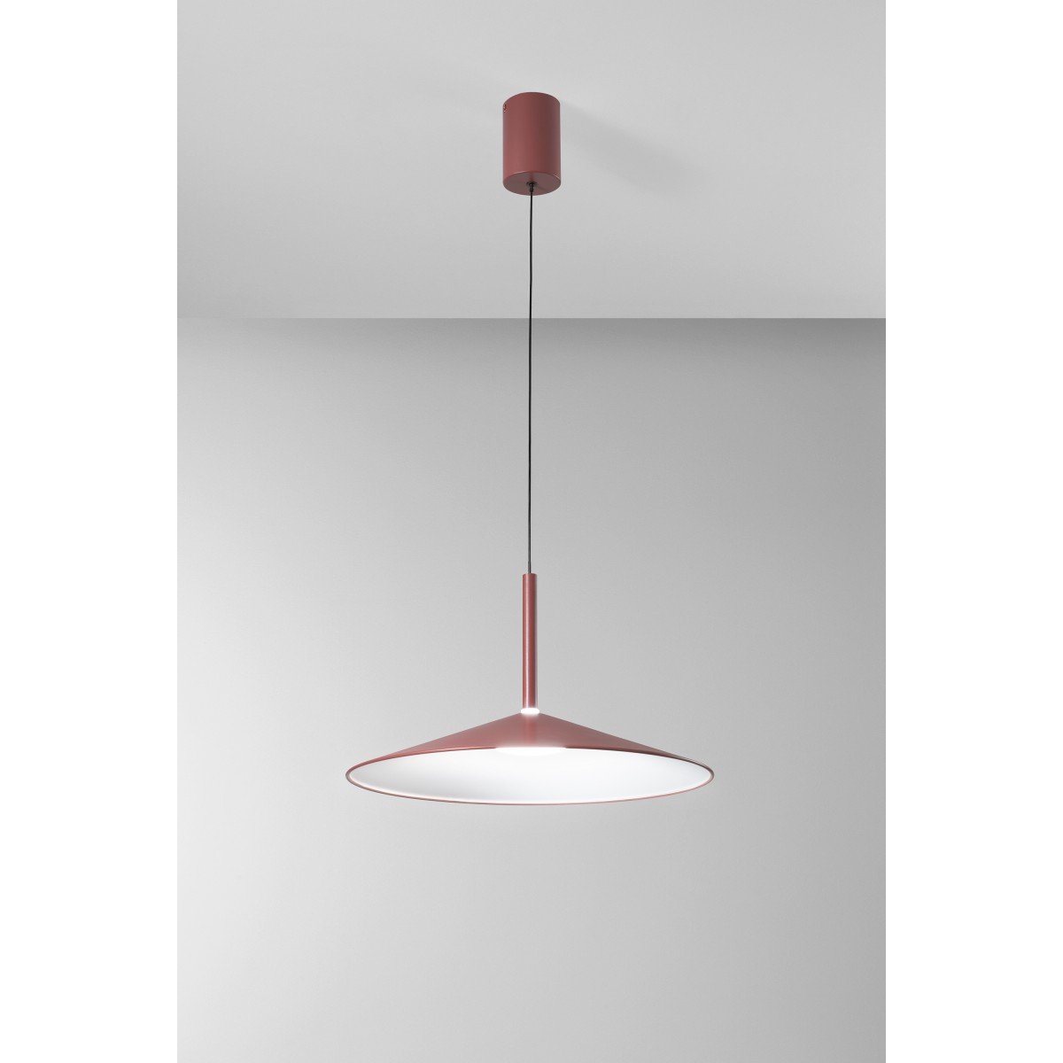 Suspension LED rouge KHAN 16W 2700/3200/4000K 48X150CM