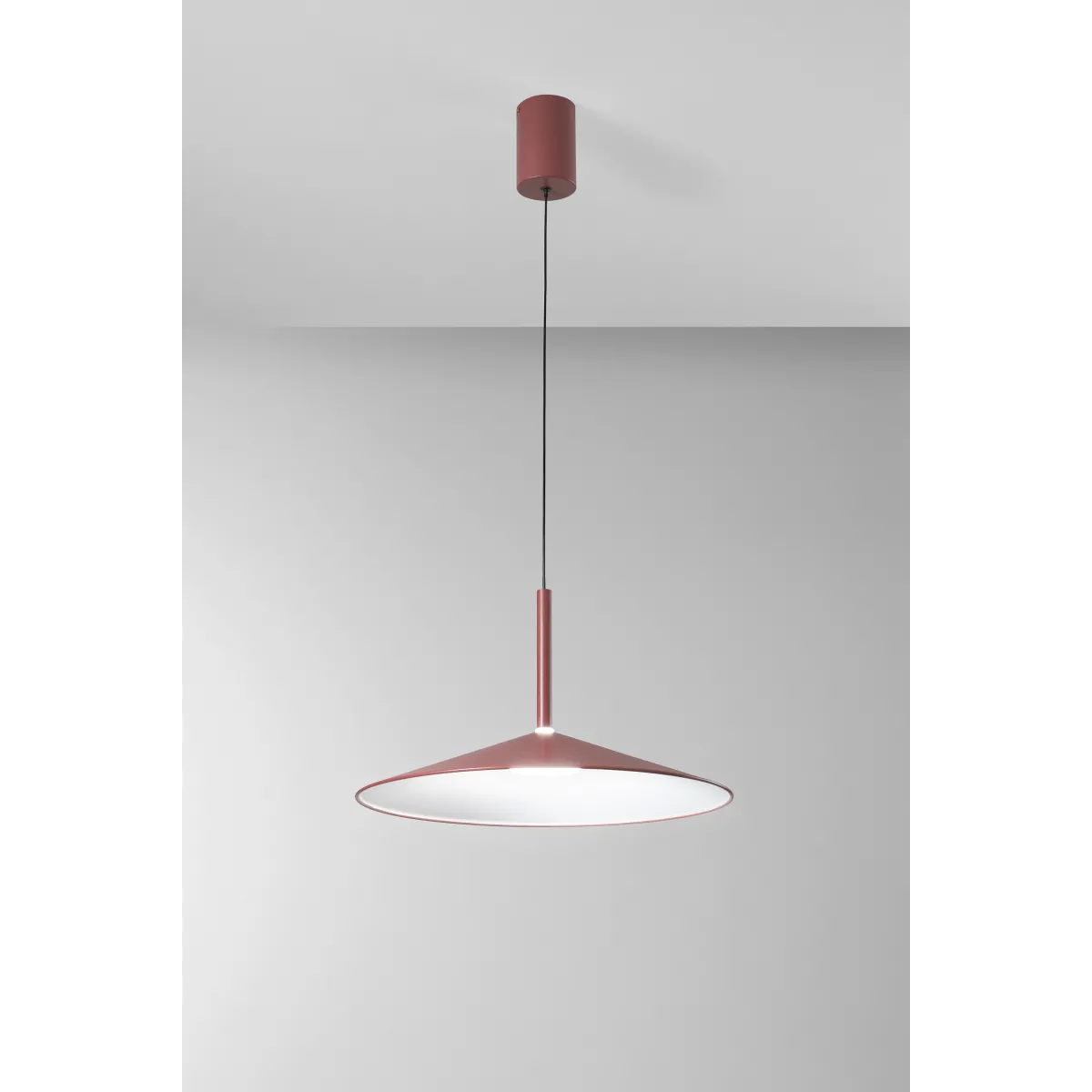 Suspension LED rouge KHAN 16W 2700/3200/4000K 48X150CM