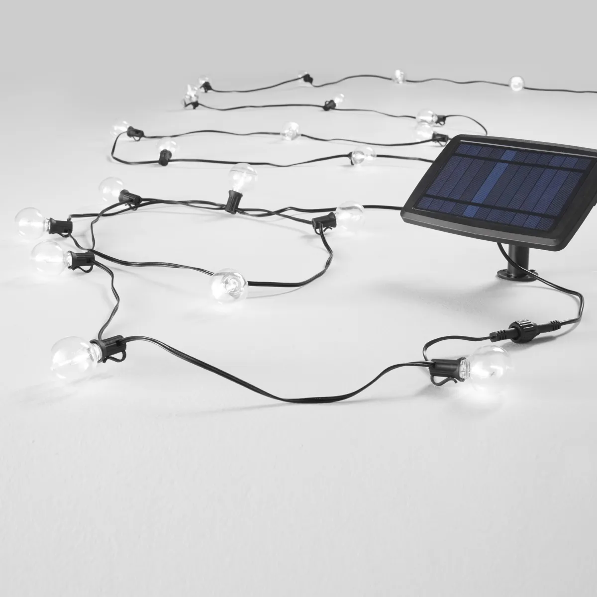 STRINGA ELETTRIFICATA PICNIC NERA CON PANNELLO SOLARE 25XE12 0,3W 3000K IP44 762CM