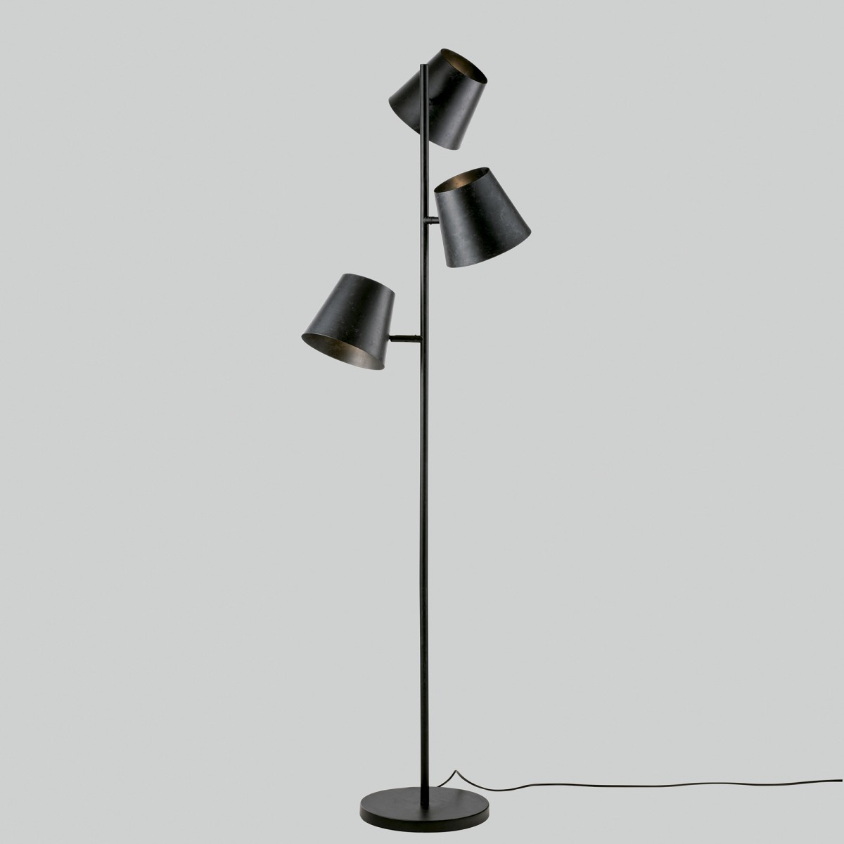 COLT GRAU STEHLAMPE 3XE27 51X165CM